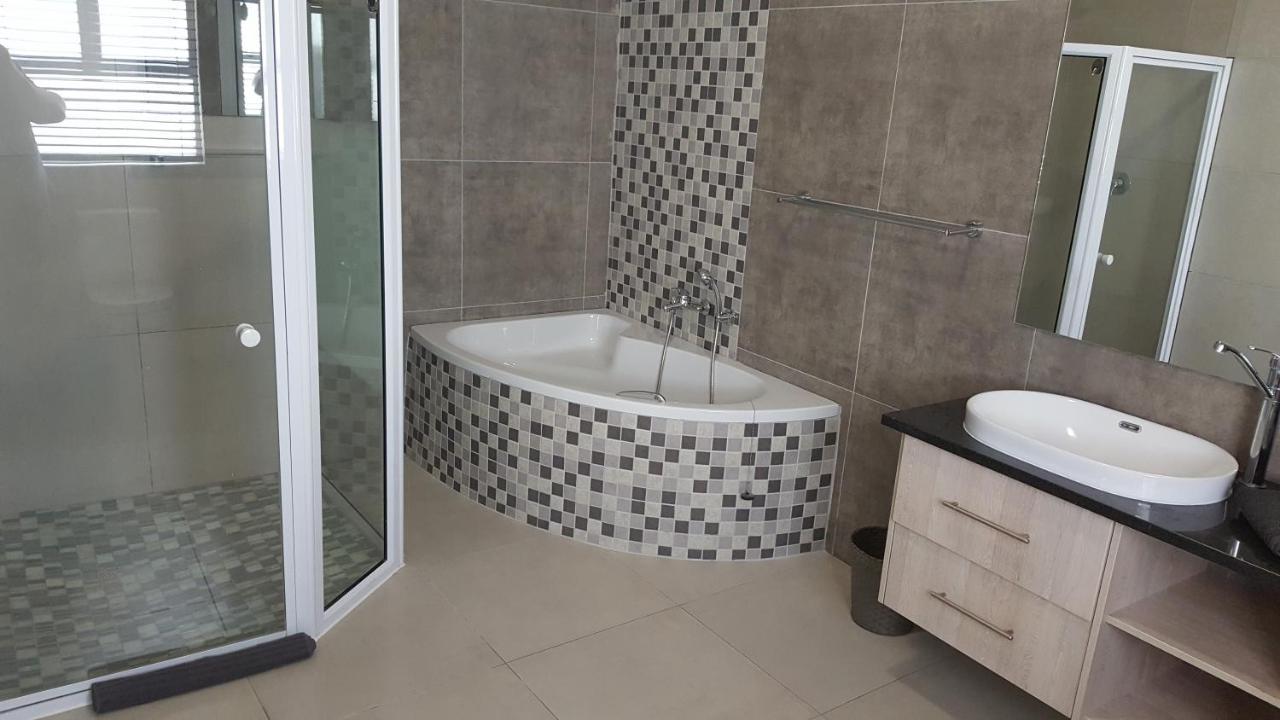 Bella Luna Bed And Breakfast Walvis Bay Extérieur photo