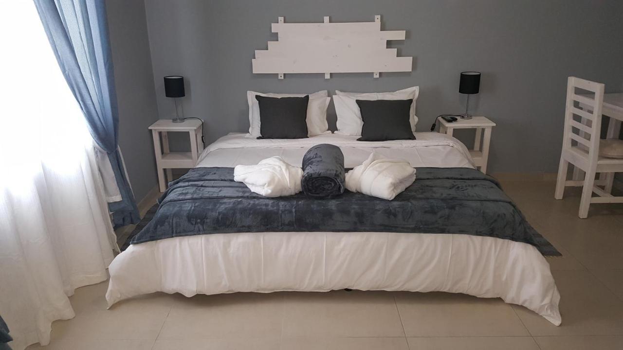 Bella Luna Bed And Breakfast Walvis Bay Extérieur photo