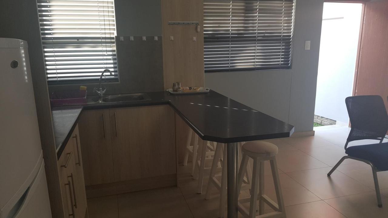 Bella Luna Bed And Breakfast Walvis Bay Extérieur photo